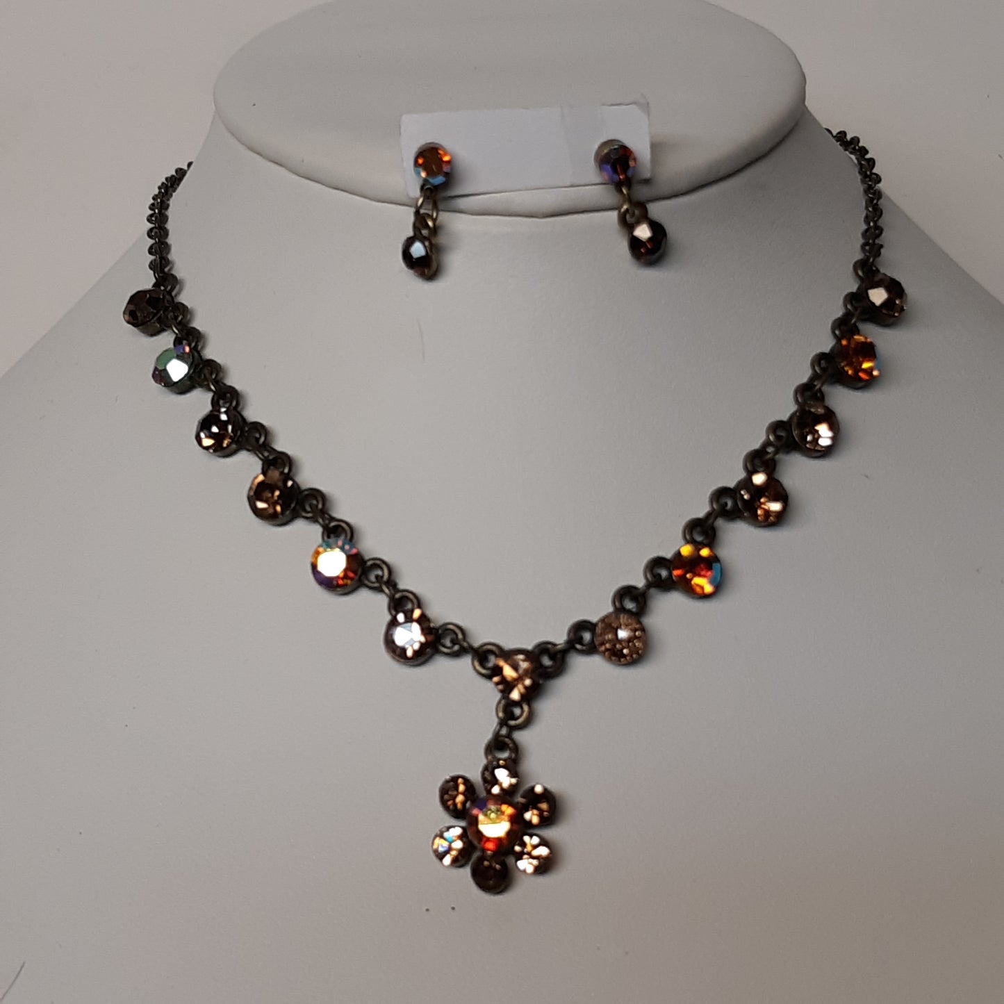 Necklace Earinng Austrian Crystal