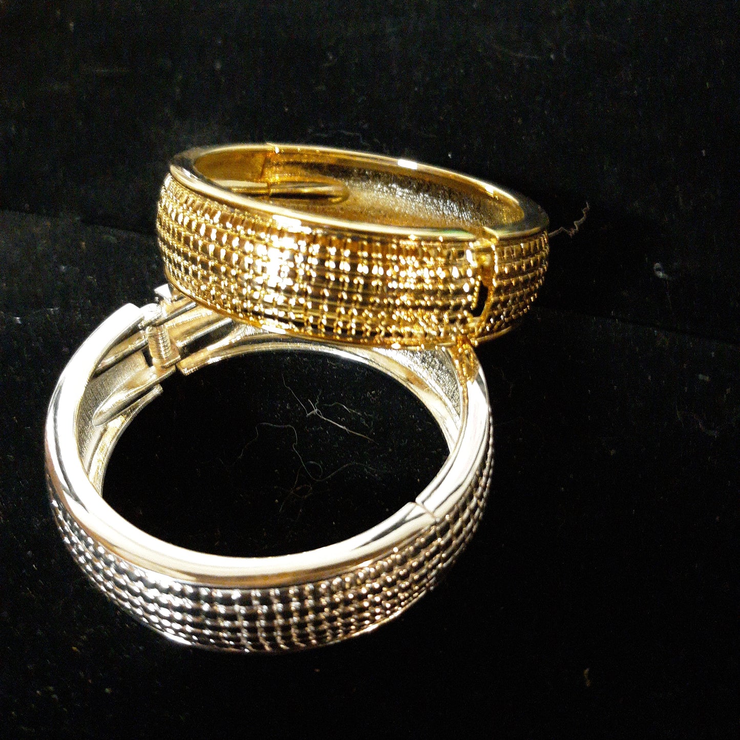 Hinged Silver or Gold Tone Bangle