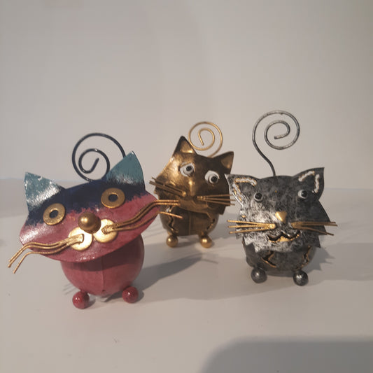 Hande Made Metal Cats